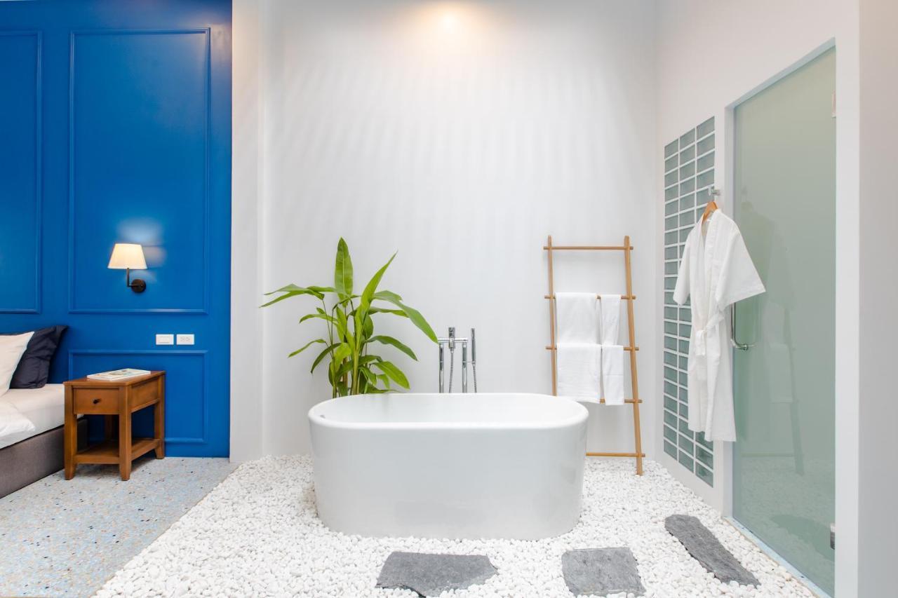 The Elements Boutique House Hotel Phuket Exterior foto