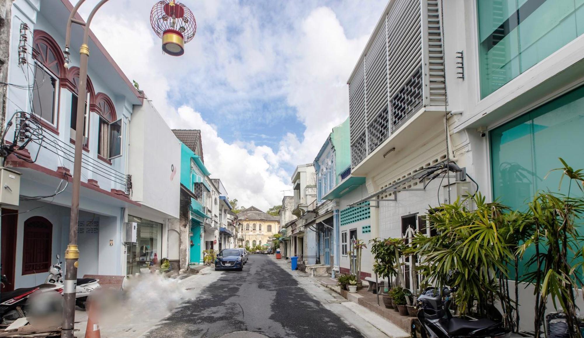 The Elements Boutique House Hotel Phuket Exterior foto